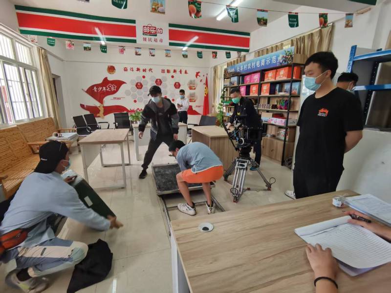 宝坻区广告片拍摄公司：极简主义践行者，少即是多的视觉哲学